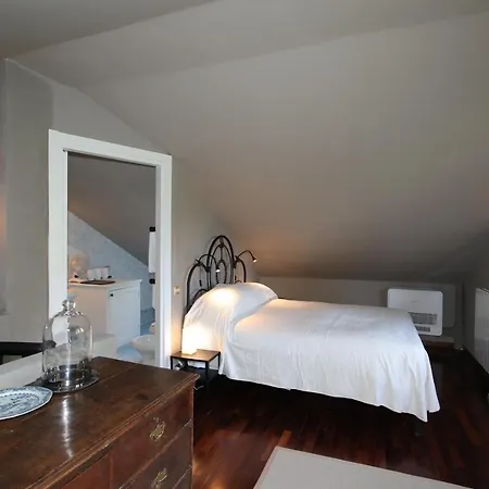 Wonderful Front Near Bellagio Apartmán