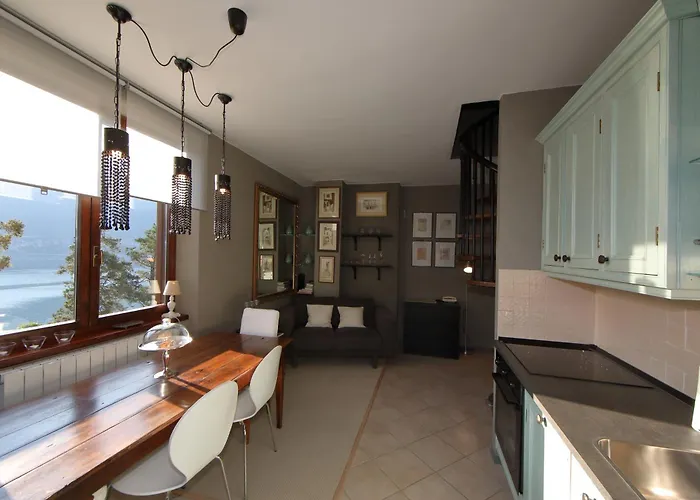 Wonderful Front Near Bellagio * Limonta