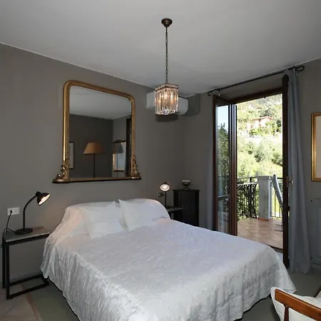 Wonderful Front Near Bellagio Daire