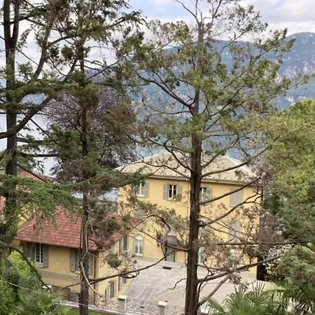 Wonderful Front Near Bellagio Limonta