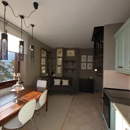 Wonderful Front Near Bellagio * Limonta