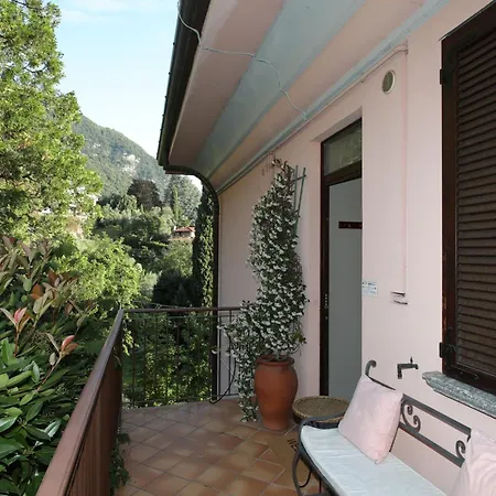 Wonderful Front Near Bellagio Daire